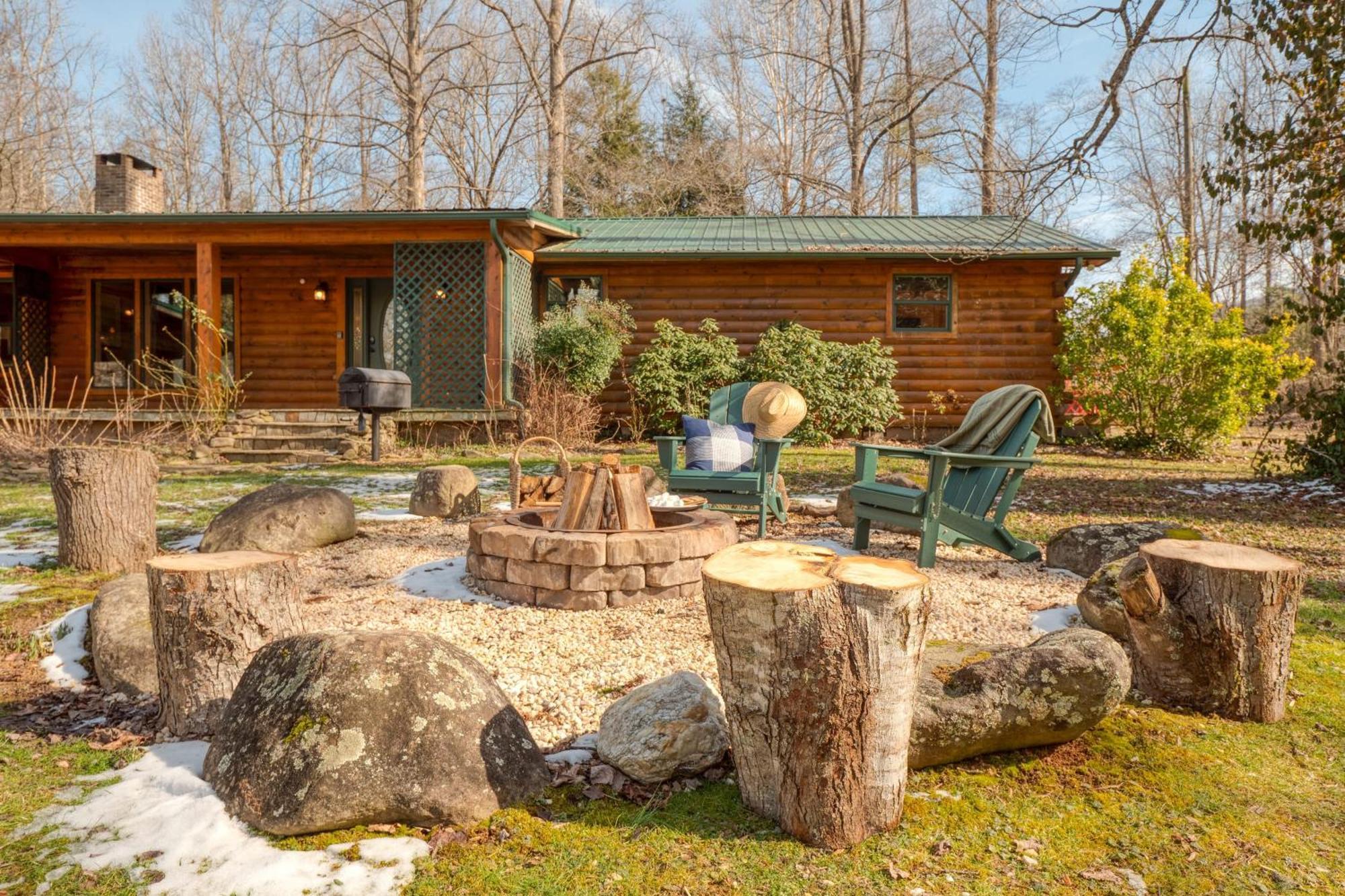 Sugar Cove By Avantstay Cabin By The River W Hot Tub Pool Table Guest House Gatlinburg Luaran gambar