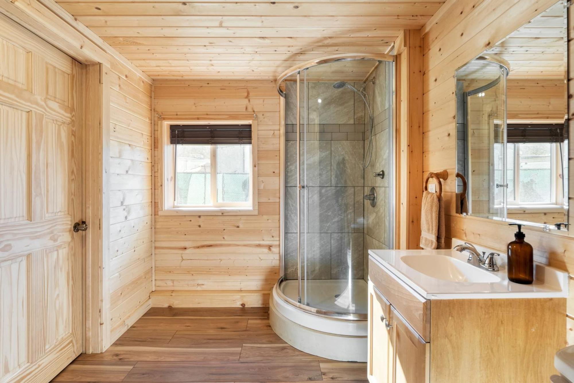 Sugar Cove By Avantstay Cabin By The River W Hot Tub Pool Table Guest House Gatlinburg Luaran gambar